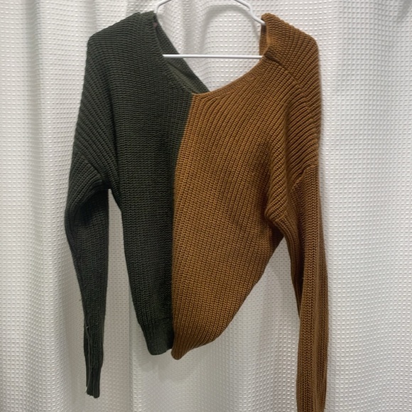 Multicolor Knot Sweater - Picture 2 of 2